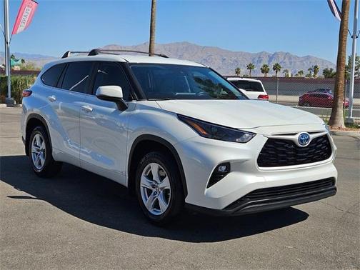2023 Toyota Highlander Hybrid LE