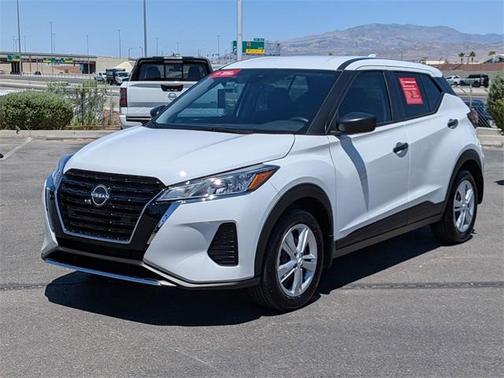2025 Nissan Kicks Play S