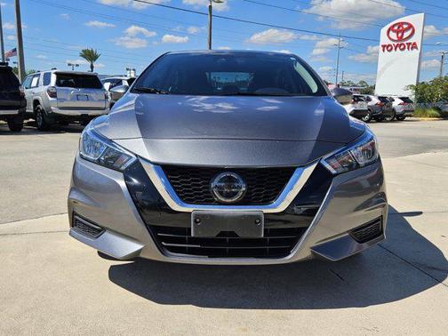 2020 Nissan Versa 1.6 SV