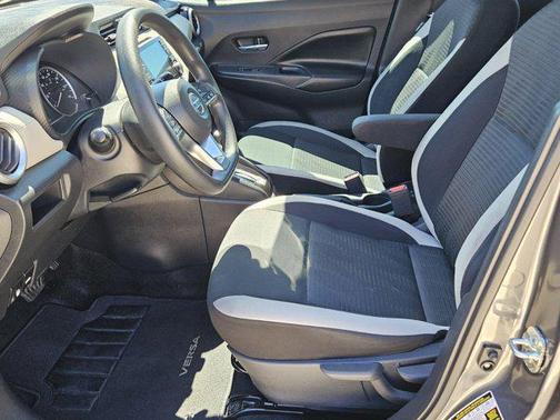 2020 Nissan Versa 1.6 SV