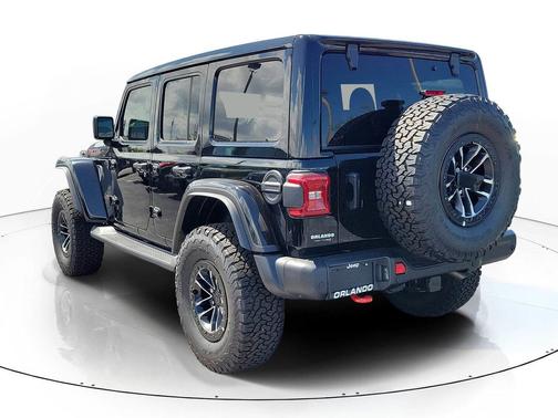 Black Clearcoat 2026 Jeep Wrangler Rubicon