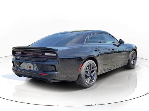 Diamond Black Crystal Pearlcoat 2026 Dodge Charger R/T