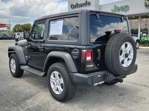 Black Clearcoat 2020 Jeep Wrangler Sport S