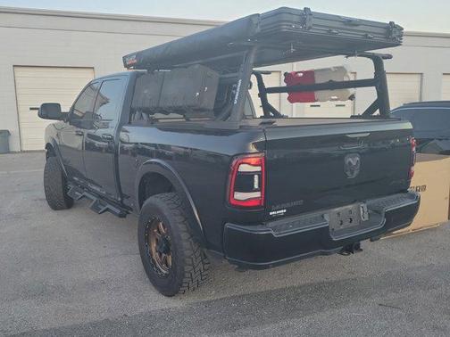 2022 RAM 2500 Laramie Crew Cab 4x4 6'4' Box