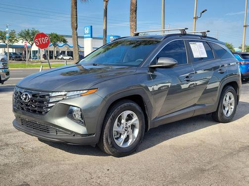 Amazon Gray 2022 Hyundai TUCSON SEL
