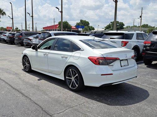 2023 Honda Civic Touring