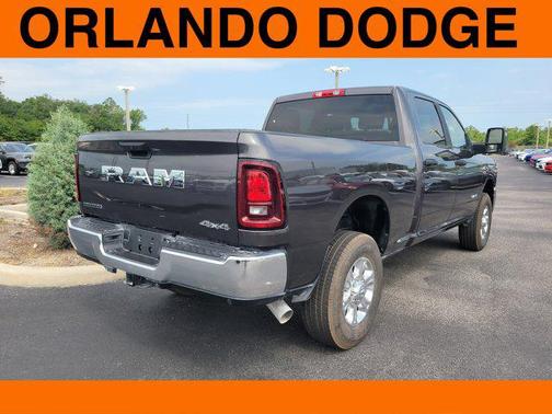 2025 RAM 2500 Big Horn Crew Cab 4x4 6'4' Box