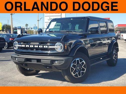 2024 Ford Bronco Outer Banks