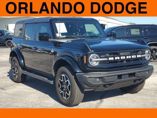 2024 Ford Bronco Outer Banks