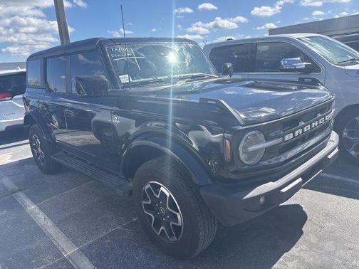 2024 Ford Bronco Outer Banks
