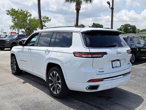 2023 Jeep Grand Cherokee L Overland