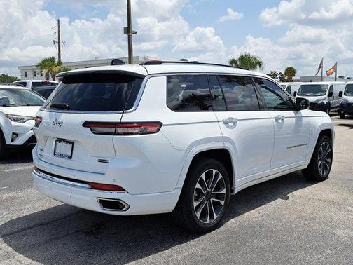 2023 Jeep Grand Cherokee L Overland