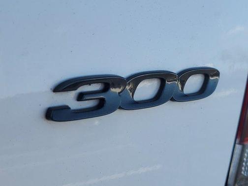 2022 Chrysler 300 Touring