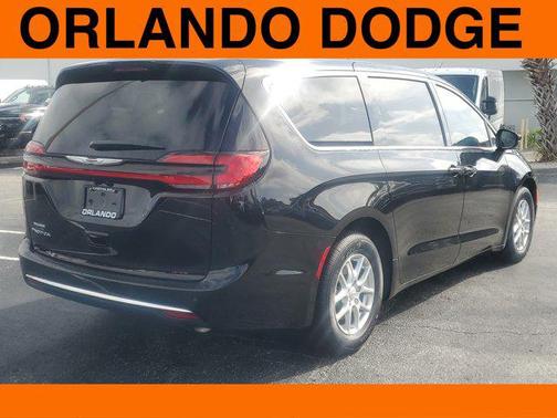 2026 Chrysler Pacifica L