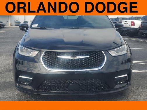 2026 Chrysler Pacifica L