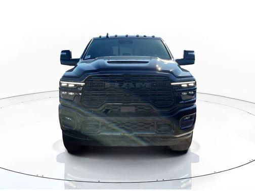 Diamond Black Crystal Pearlcoat 2026 RAM 2500 Laramie Crew Cab 4x4 6'4' Box