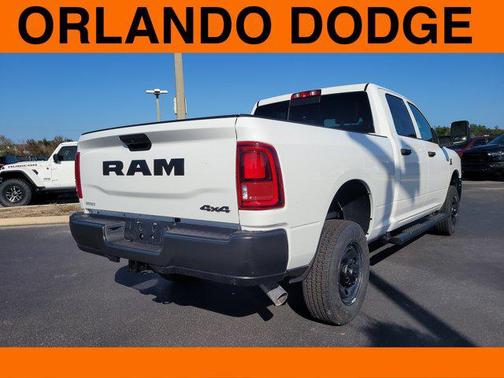 2026 RAM 2500 Tradesman Crew Cab 4x4 6'4' Box