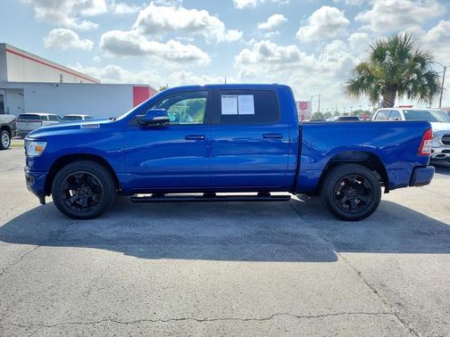 Blue Streak Pearlcoat 2019 RAM 1500 Big Horn