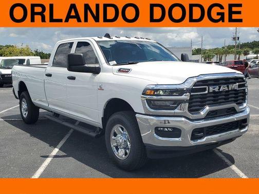 2025 RAM 3500 Tradesman Crew Cab 4x4 8' Box