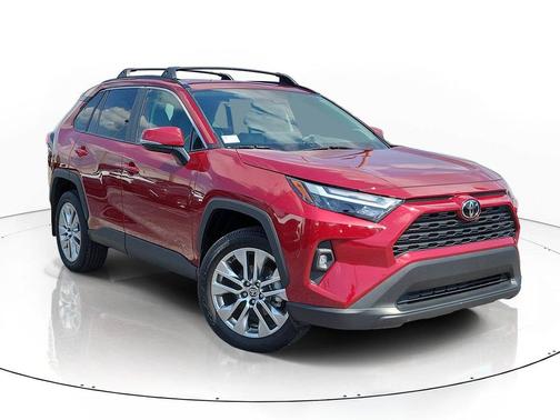Pearl 2025 Toyota RAV4 XLE Premium