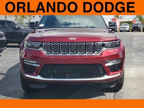 2025 Jeep Grand Cherokee Summit