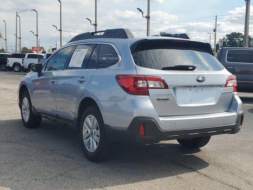2019 Subaru Outback 2.5i
