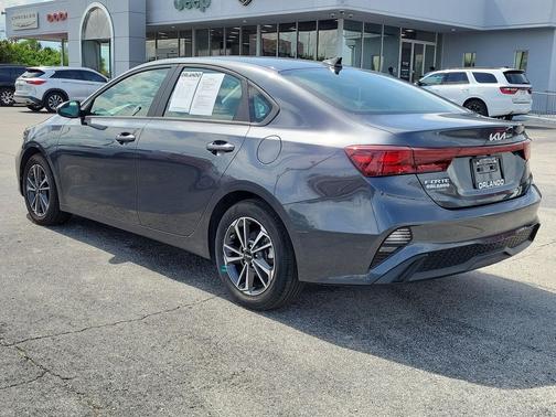 Gravity Gray 2024 Kia Forte LXS
