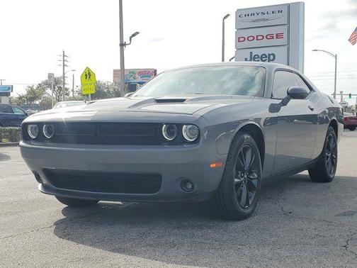 2023 Dodge Challenger SXT