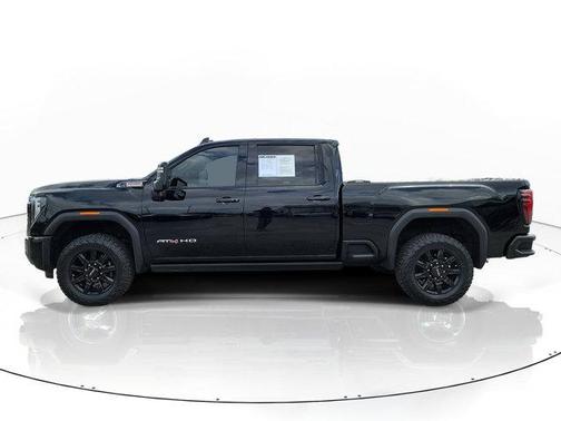 Onyx Black 2024 GMC Sierra 2500 AT4