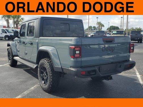 2025 Jeep Gladiator Willys