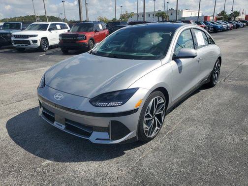2025 Hyundai IONIQ 6 Limited