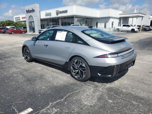 2025 Hyundai IONIQ 6 Limited