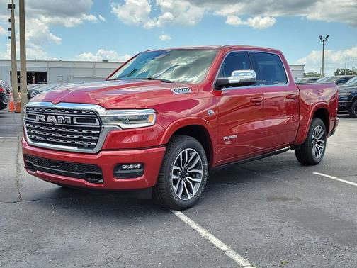 Molten Red Pearlcoat 2026 RAM 1500 Longhorn