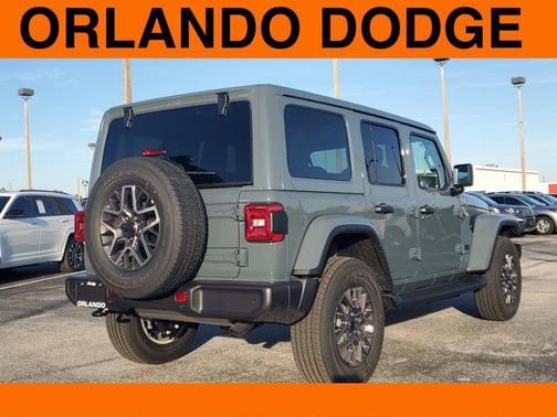 2026 Jeep Wrangler 4-Door Sahara 4x4