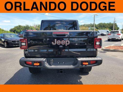 2025 Jeep Gladiator Mojave X