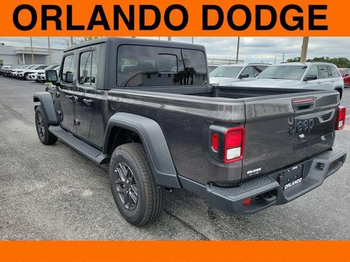 2025 Jeep Gladiator Sport S