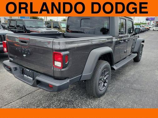 2025 Jeep Gladiator Sport S