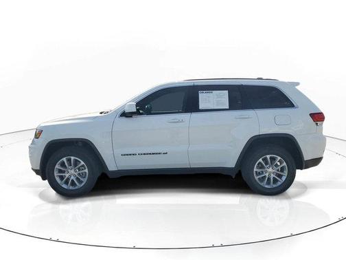 2022 Jeep Grand Cherokee Laredo