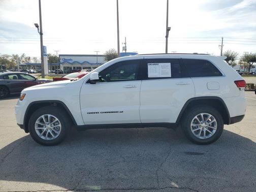 2022 Jeep Grand Cherokee Laredo
