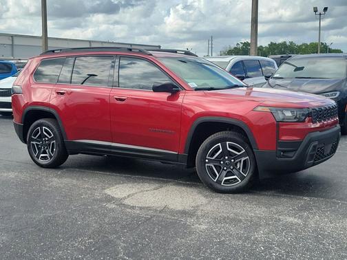 2026 Jeep Cherokee Laredo 4x4