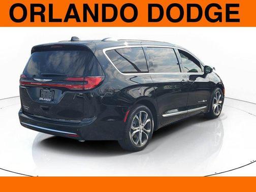 2026 Chrysler Pacifica L