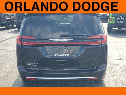 2026 Chrysler Pacifica L