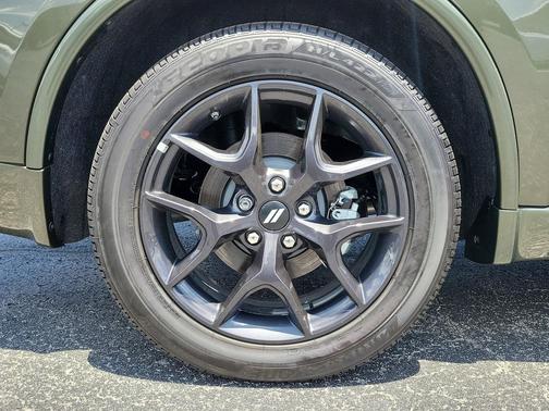 Green Machine 2026 Dodge Durango GT HEMI V8 AWD