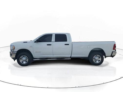 2020 RAM 2500 Tradesman Crew Cab 4X4 8' Box