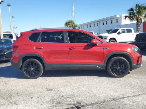 2022 Volkswagen Taos 1.5T SE