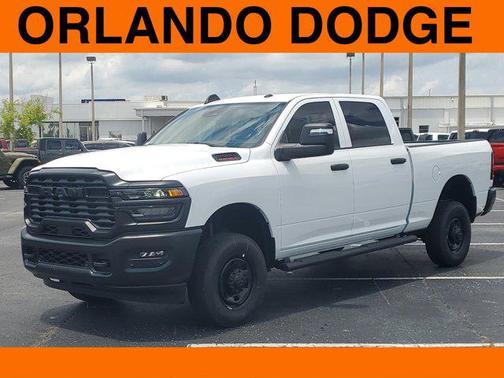 2025 RAM 2500 Tradesman Crew Cab 4x4 6'4' Box