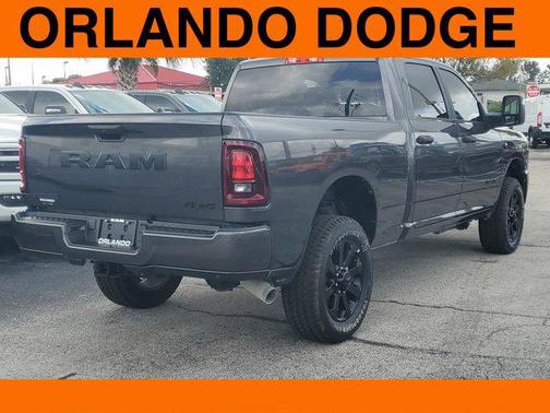 2025 RAM 2500 Big Horn Crew Cab 4x4 6'4' Box