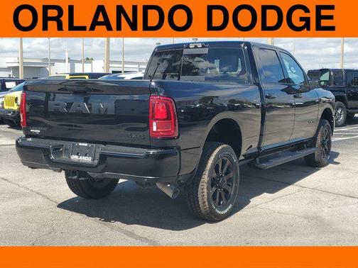 2025 RAM 2500 Laramie Crew Cab 4x4 6'4' Box