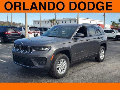 2025 Jeep Grand Cherokee Laredo