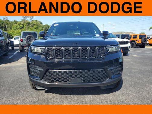 2025 Jeep Grand Cherokee Altitude